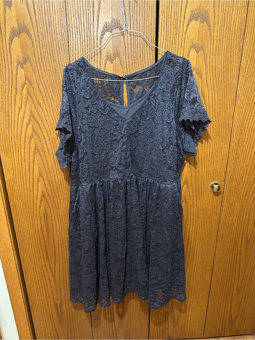 Torrid Women’s Navy Lace Short Sleeve V-Neck Dress
